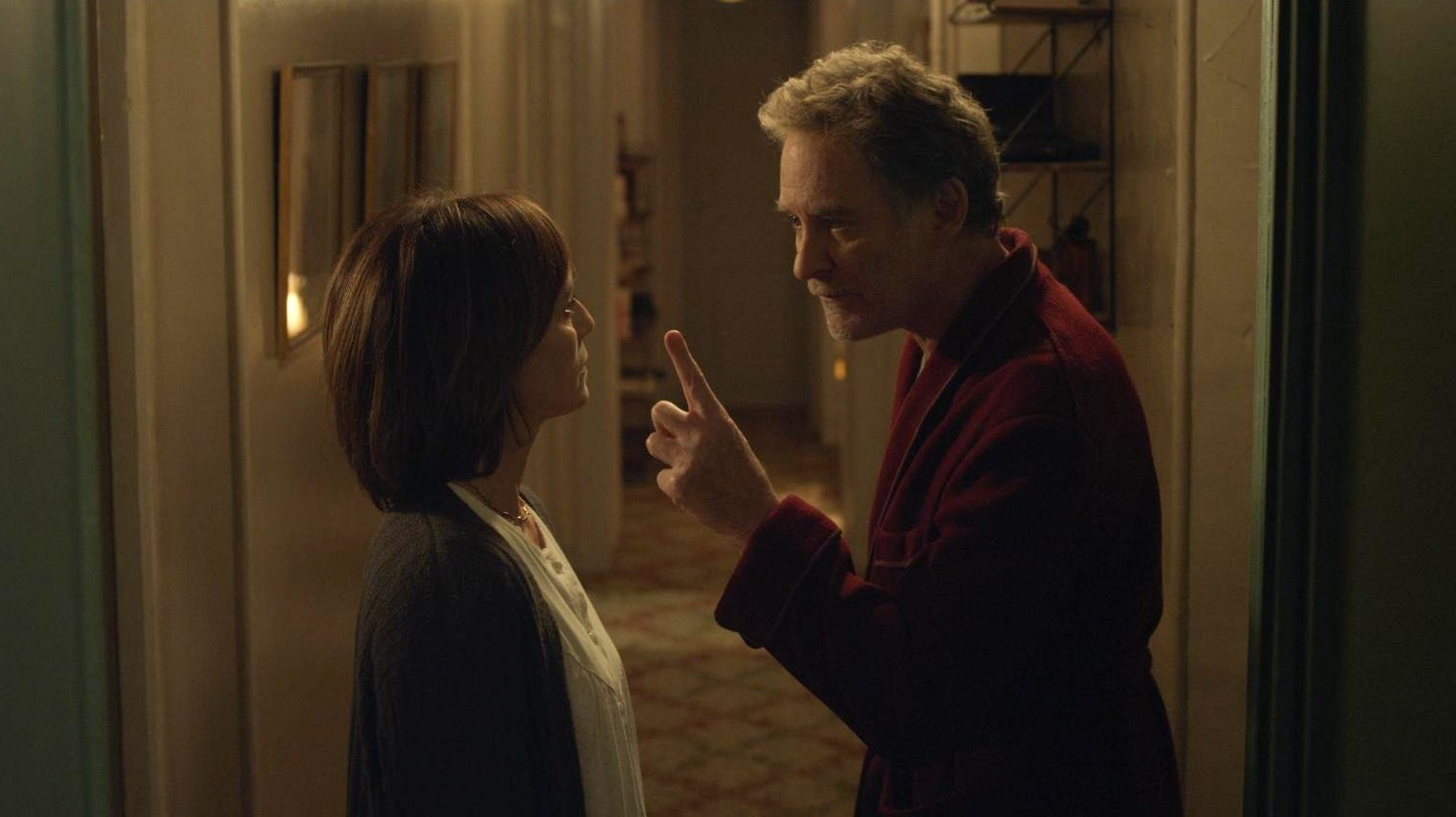 「パリ3区の遺産相続人」 (c)2014 Deux Chevaux Inc. and British Broadcasting Corporation. All Rights Reserved.