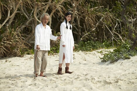 「シェル・コレクター」 (c)2016 Shell Collector LLC(USA)、『シェル・コレクター』製作委員会