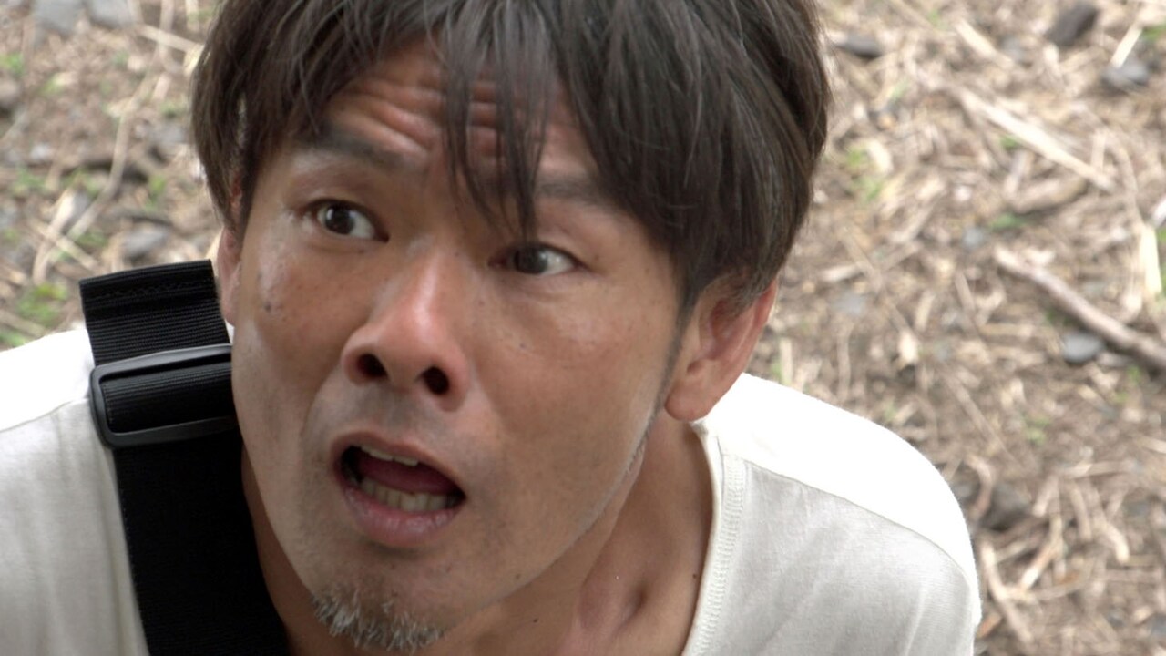 フラカンのミスター小西主演「ドラムマンz」予告編、中村達也らのドラム演奏も