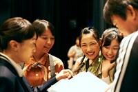 「幕が上がる、その前に。彼女たちのひと夏の挑戦」 (c)2015 平田オリザ・講談社 / フジテレビジョン 東映 ROBOT 電通 講談社 パルコ