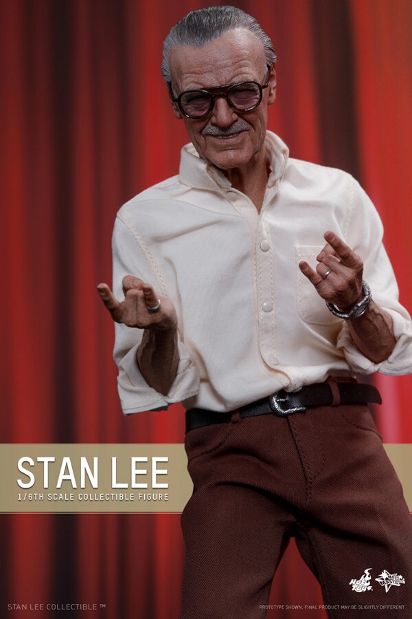【直筆サインとフィギュア】　スタン・リー アメコミ界の巨匠スタン・リーがフィギュアに、スパイダーマン糸