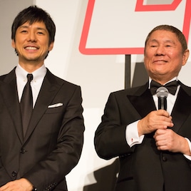 ダルマ役ビートたけし、ダルマ落としで頭弾き飛ばし敗北