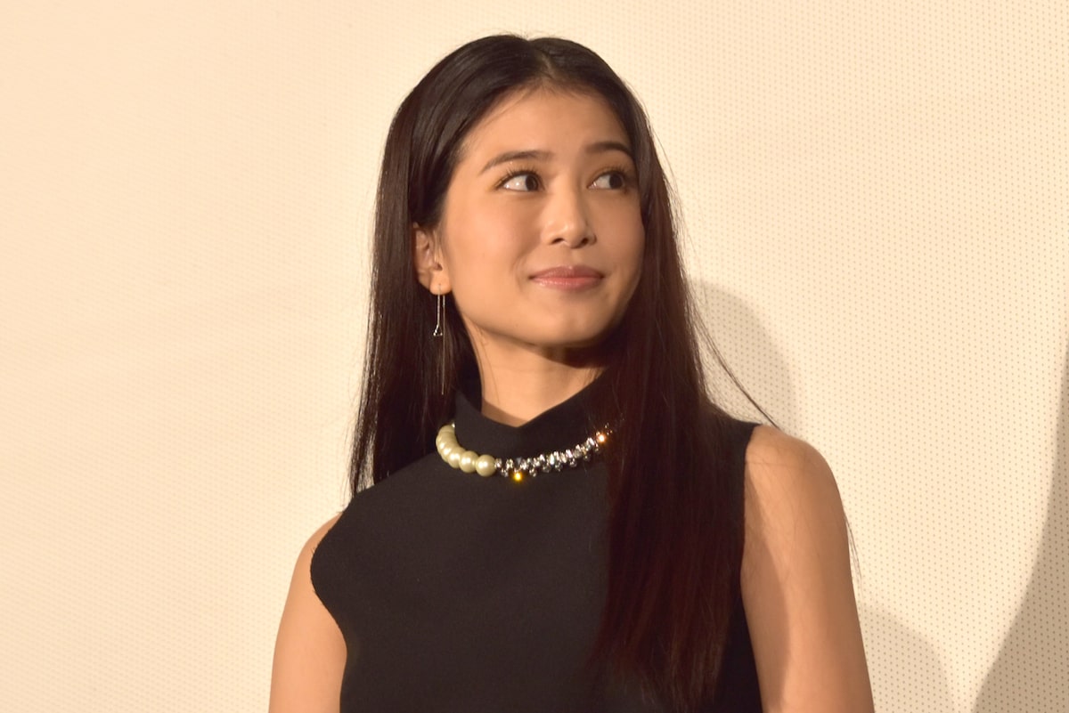 佐津川愛美 生田斗真 おかしいと思った 舞台挨拶で山田涼介らのサプライズ演出に焦る 画像ギャラリー 10 12 映画ナタリー