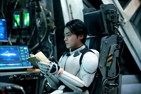 「テラフォーマーズ」 (c)貴家悠・橘賢一/集英社 (c)2016 映画「テラフォーマーズ」製作委員会