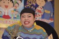 全力で「ファイトー！」というセリフを読む渡辺直美。