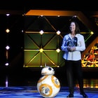 「スター・ウォーズ」新ドロイド・BB-8が初来日、ファン2000人を魅了