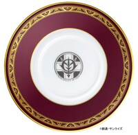 デギンセットのソーサーに描かれたジオン公国の紋章。