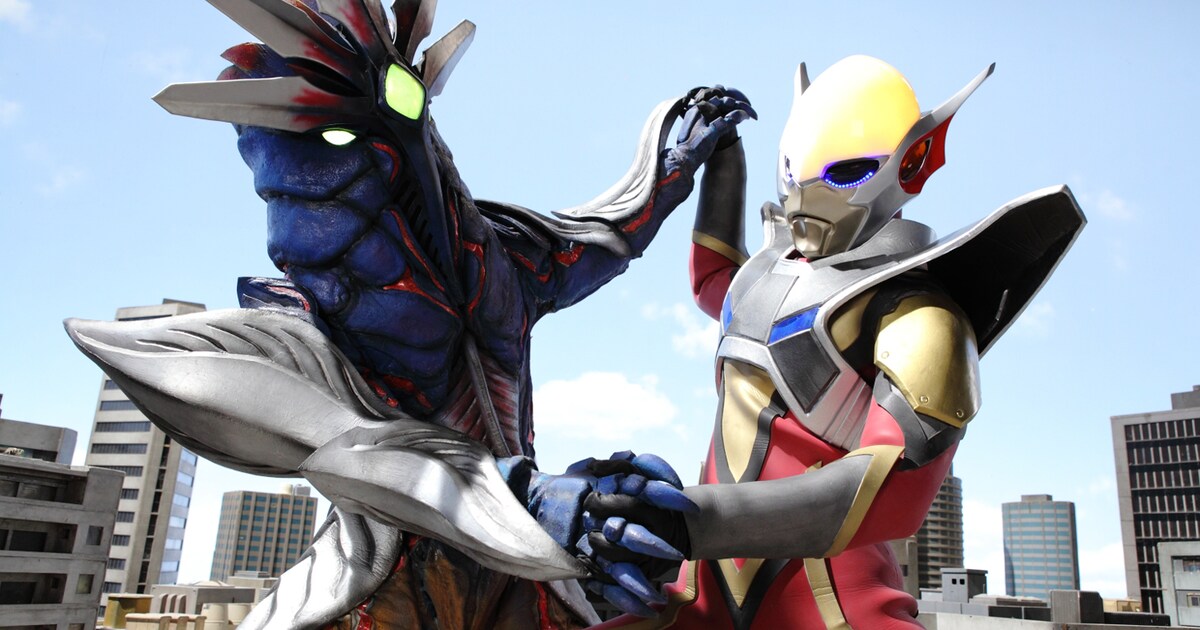河崎実の最新作「アウターマン」予告編公開、特撮ヒーローの正体は悪の 