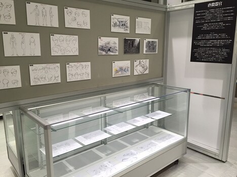 「虐殺器官」の設定画が並ぶコーナー。