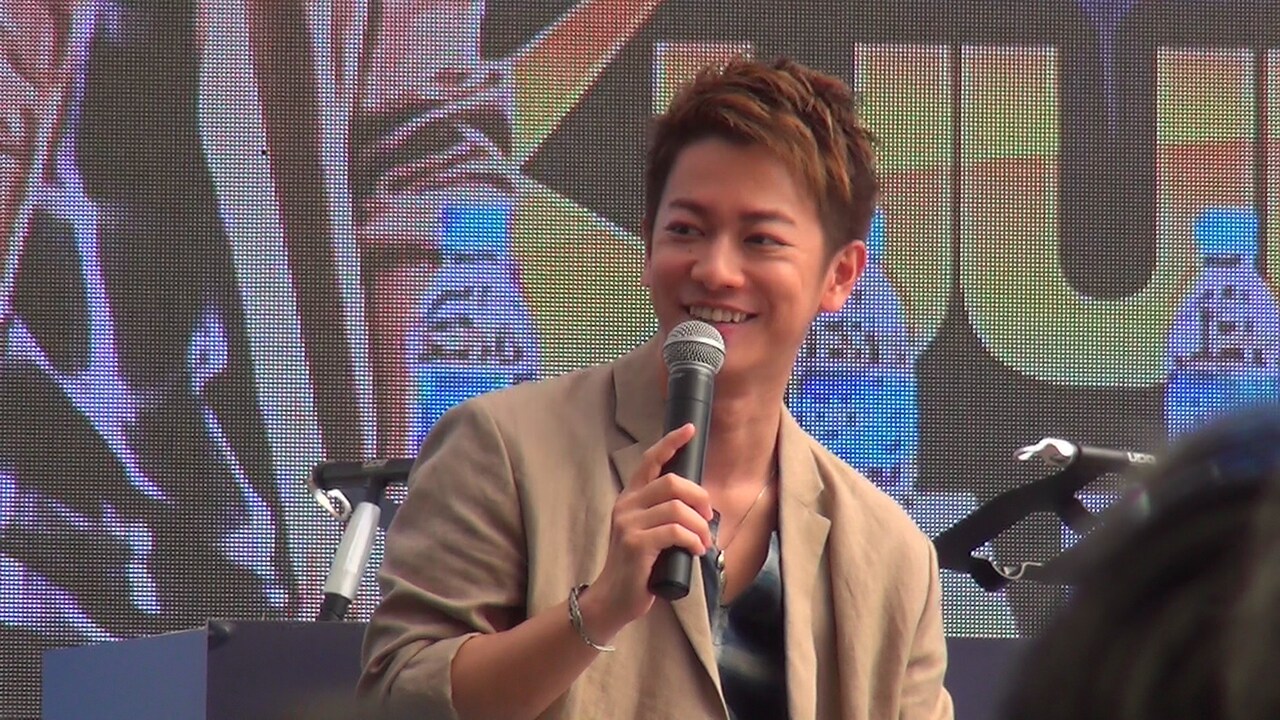 「SUUPAA JAPAN presented by WAKUWAKU JAPAN」でトークショーを行う佐藤健。