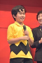 チャーリー・ブラウン役の鈴木福。