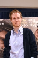 「サウルの息子」監督のネメシュ・ラースロー。