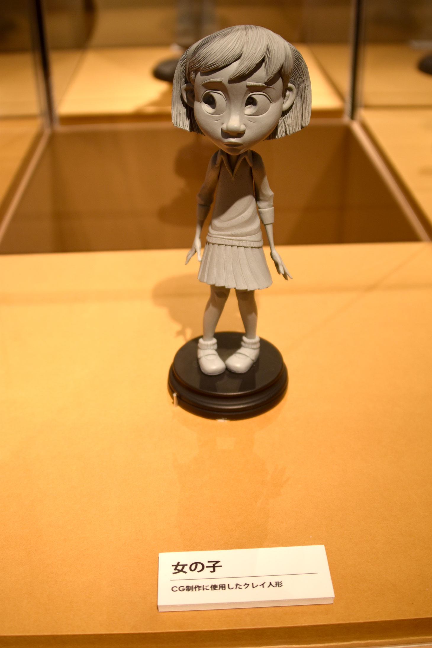 「リトルプリンス 星の王子さまと私 展」にて、CG制作用に作られた女の子のクレイ人形。
