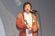 最優秀作品賞を受賞した「海街diary」監督の是枝裕和。