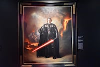 ダース・ベイダー誕生のときが描かれた絵画。