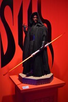 ダース・モールの模型。