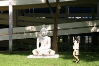 「世紀の光」 (c)2006 Kick the Machine Films