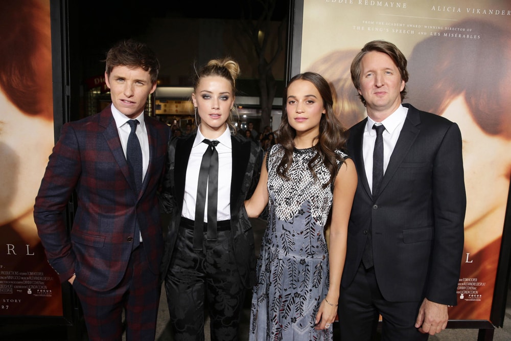 E・レッドメイン、A・ヴィキャンデルら「リリーのすべて」LAプレミアに集結