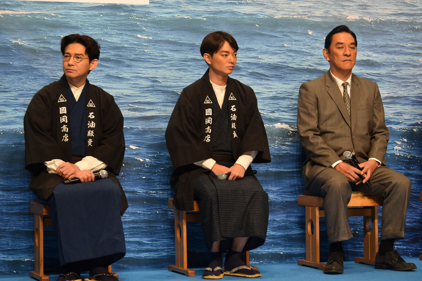 山崎組出演経験のある3人。左から吉岡秀隆、染谷将太、ピエール瀧。