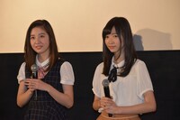 左から渡辺恵伶奈、岡本夏美。