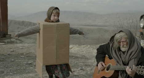 「独裁者と小さな孫」