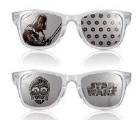 JINS PAINTで作ることができるサングラス（6372円）。