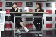 小説「リップヴァンウィンクルの花嫁」刊行記念イベントの様子。左から川村元気、岩井俊二。
