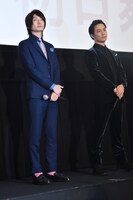 左から、七瀬遙役の島崎信長、橘真琴役の鈴木達央。