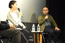 左から宮沢りえ、犬童一心。