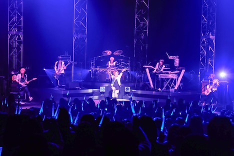 Blu-BiLLioNの全国ツアー最終公演の様子。
