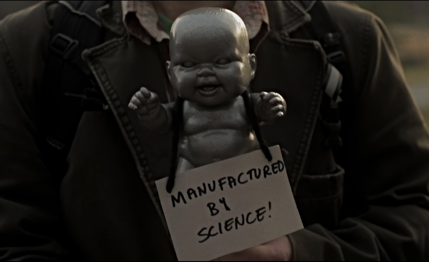 「エリザベス 神なき遺伝子」 (c)2015 Closer To God, LLC