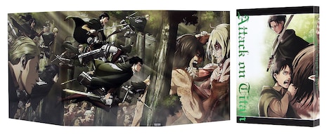 「劇場版『進撃の巨人』後編~自由の翼~」初回限定版のパッケージ。(c)諫山創・講談社/「進撃の巨人」製作委員会