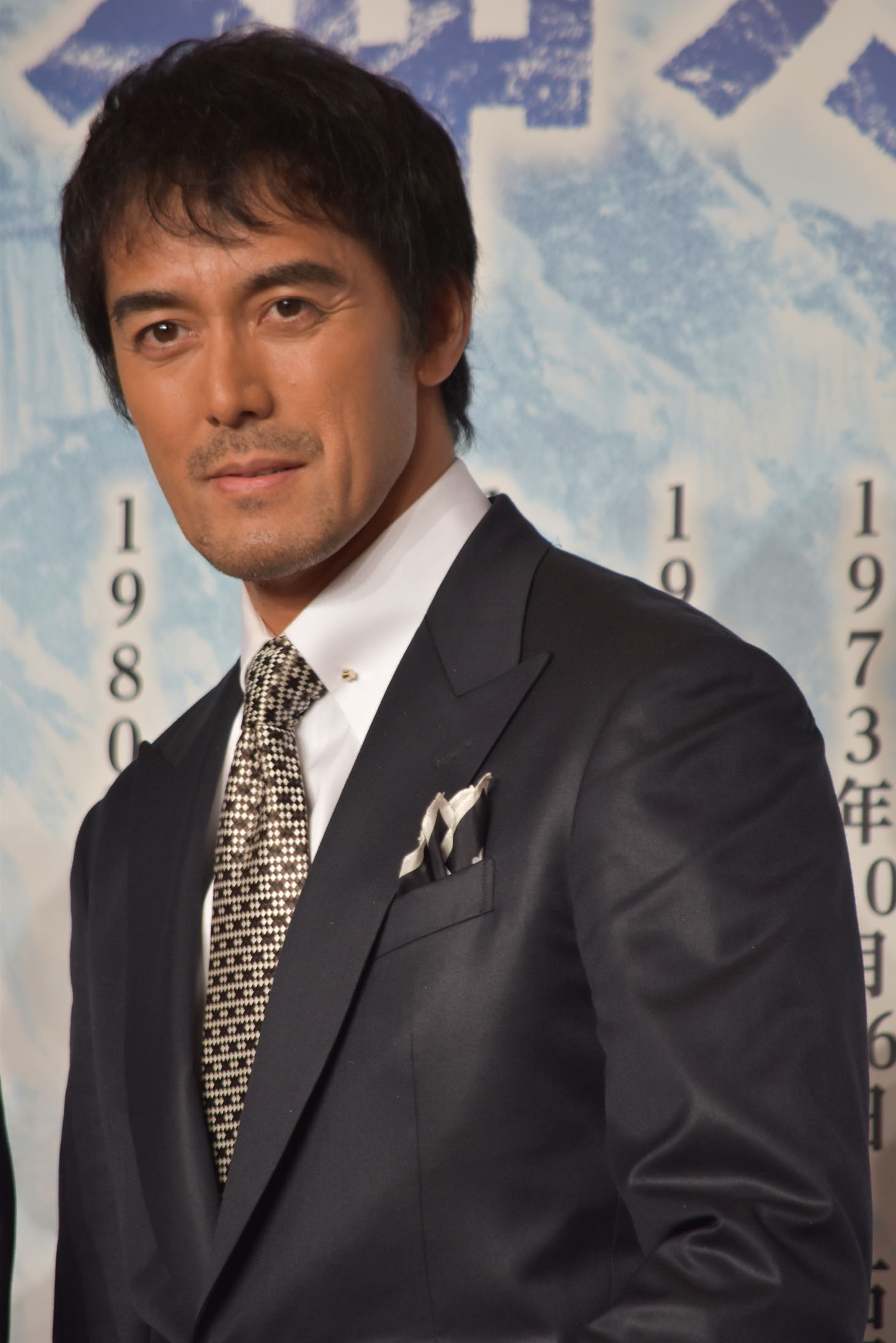 阿部寛