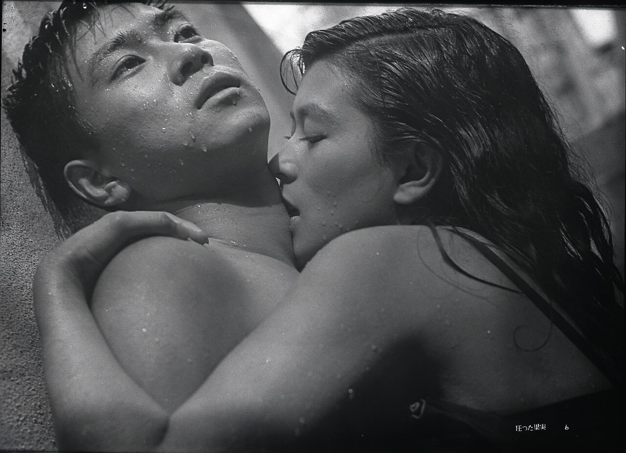 10カ月連続で石原裕次郎特集、12月28日は「狂った果実」などを24時間オンエア