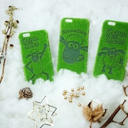 「ひつじのショーン」“芝生”のiPhoneケース3種類発売