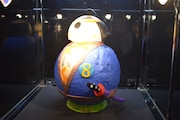 田辺誠一の「BB-8アート」。