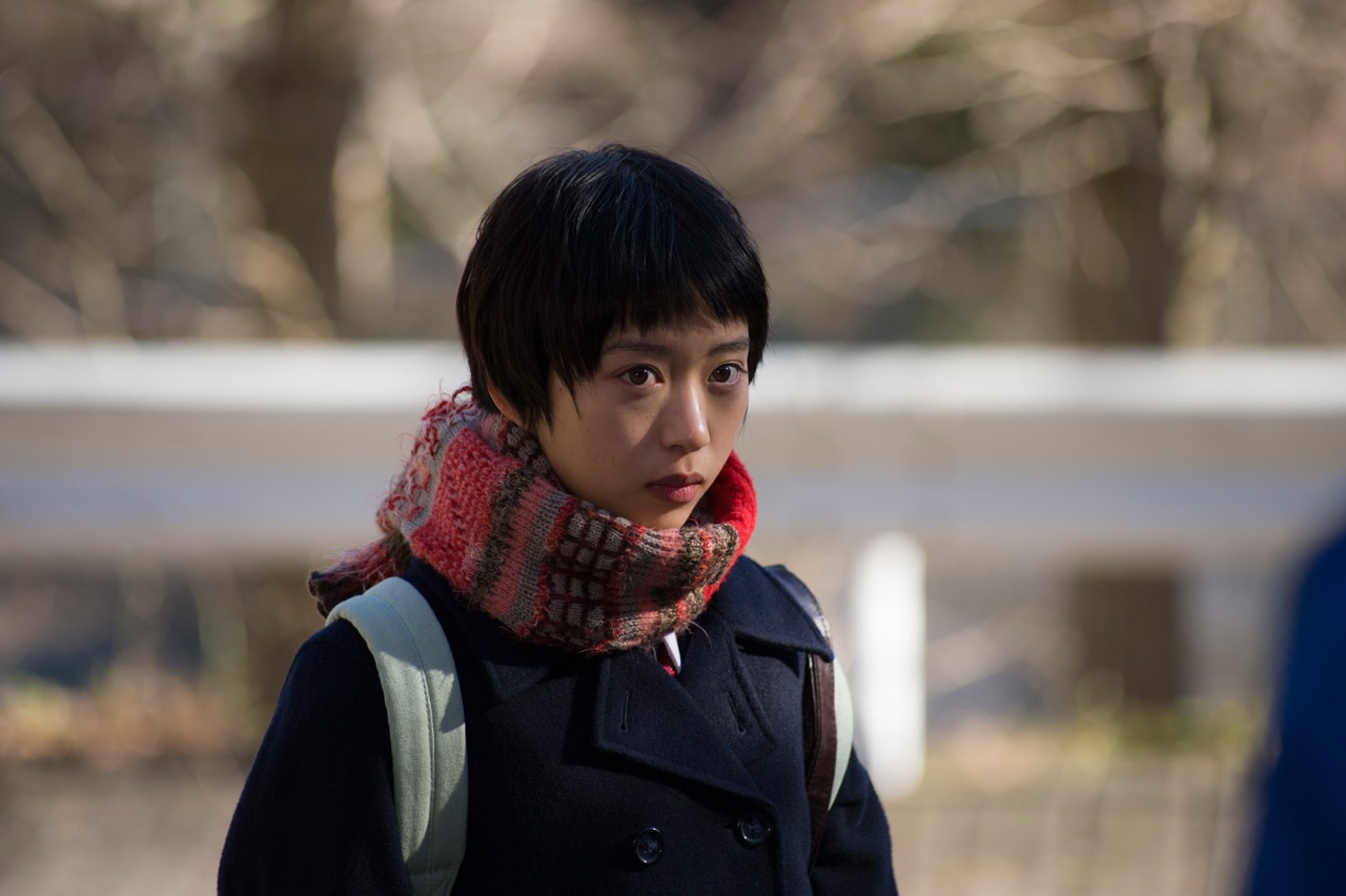 小関裕太と森川葵が謎の生物に襲われる、内藤瑛亮監督作「ドロメ」特報映像