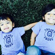 Trejo's Tacosオリジナル子供用Tシャツ（18ドル）