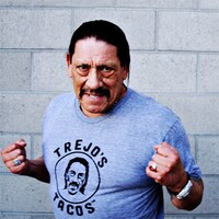 Trejo's TacosオリジナルTシャツ大人用（20ドル）