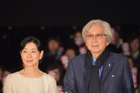 左から吉永小百合、山田洋次。