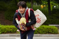 「探偵なふたり」 (c)2015 CJ E&M Corporation, All Rights Reserved.