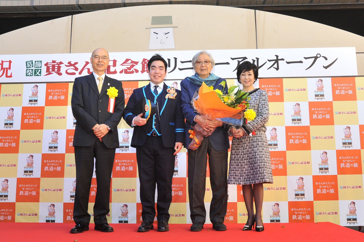 山田洋次、竹下景子らが「男はつらいよ」寅さん記念館リニューアルセレモニーに出席