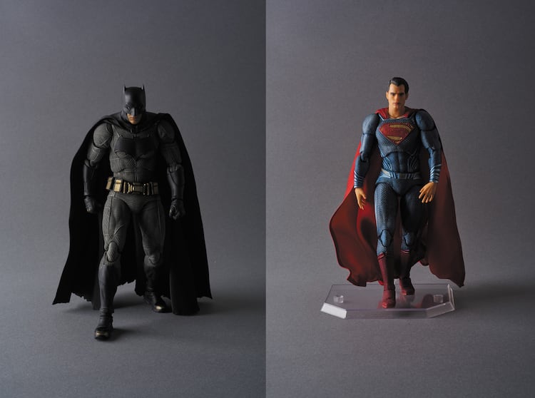 バットマンとスーパーマンがフィギュアになって激突、メディコム・トイ 