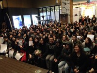 韓国にて行われた岩井俊二のトークショーの様子。