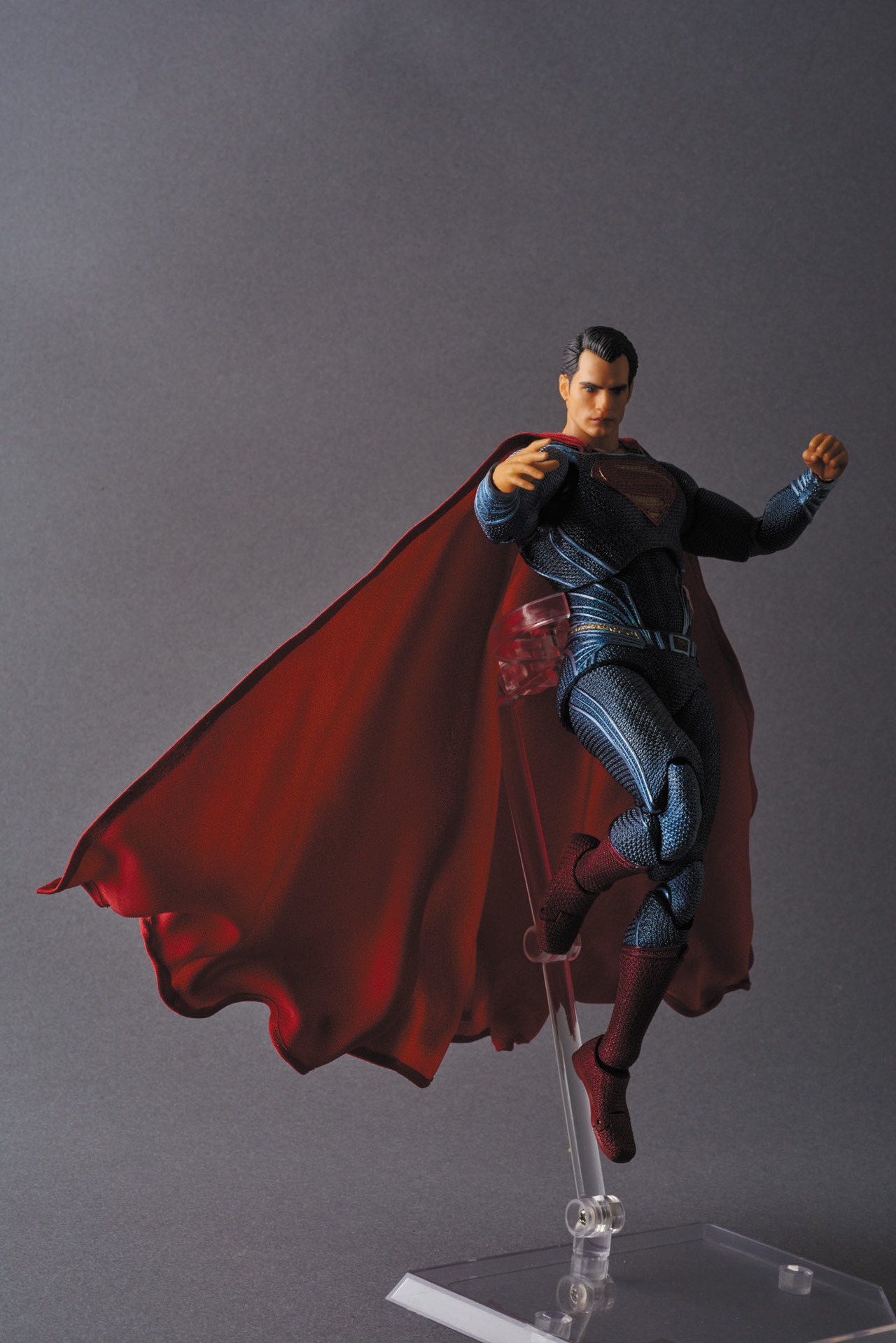 MAFEX SUPERMAN(TM)