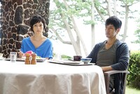 「女が眠る時」 (c)2016 映画「女が眠る時」製作委員会