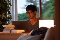 「女が眠る時」 (c)2016 映画「女が眠る時」製作委員会