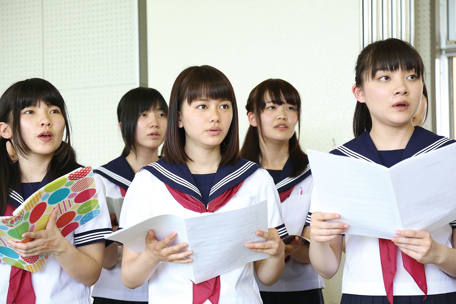 映画「桜ノ雨」のワンシーン。