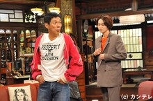 「さんまのまんま」左から明石家さんま、菅田将暉。