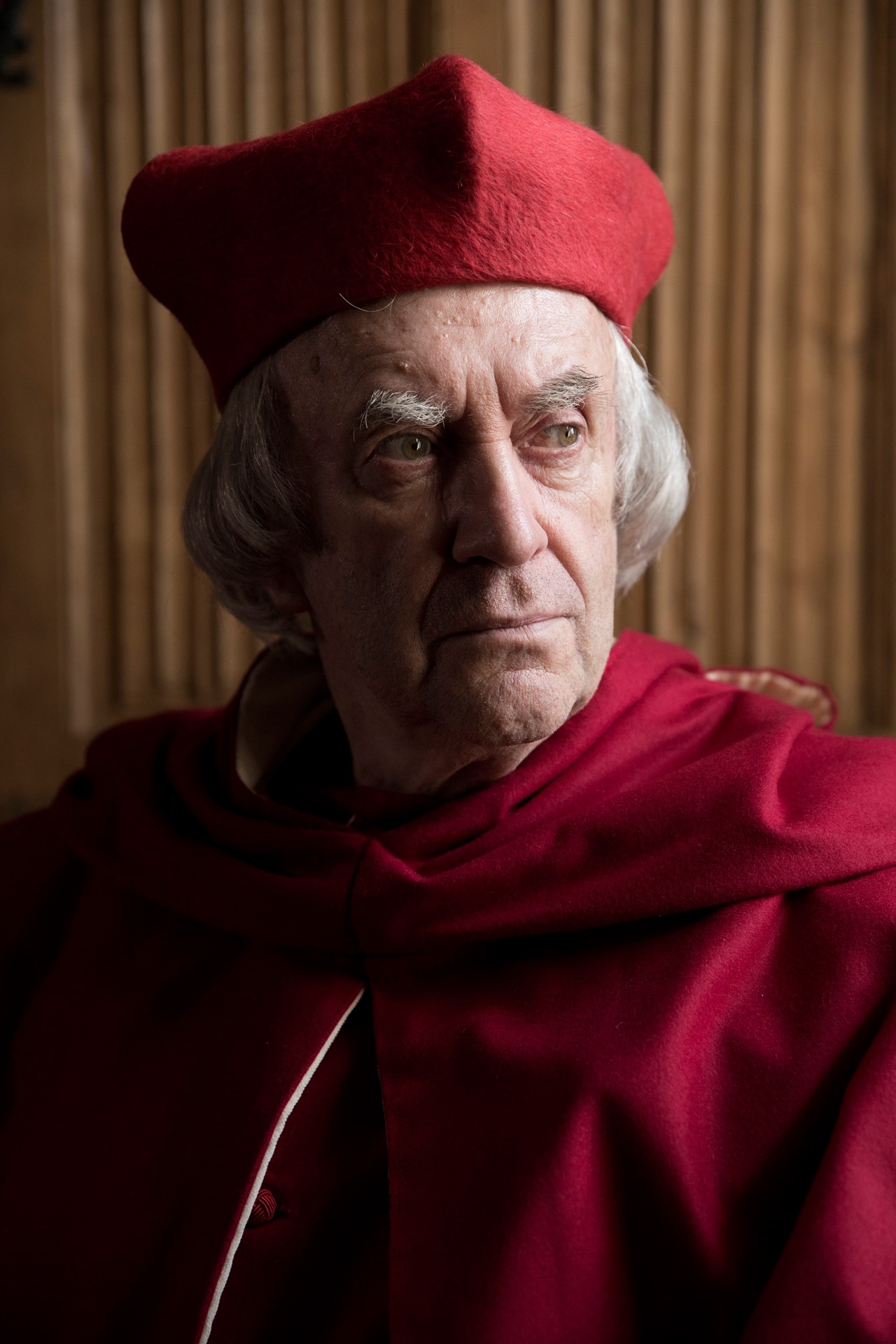 「ウルフ・ホール」 Giles Keyte, Ed Miller, Simon Smith-Hutchon (c) Company Pictures/Playground Entertainment for BBC 2015